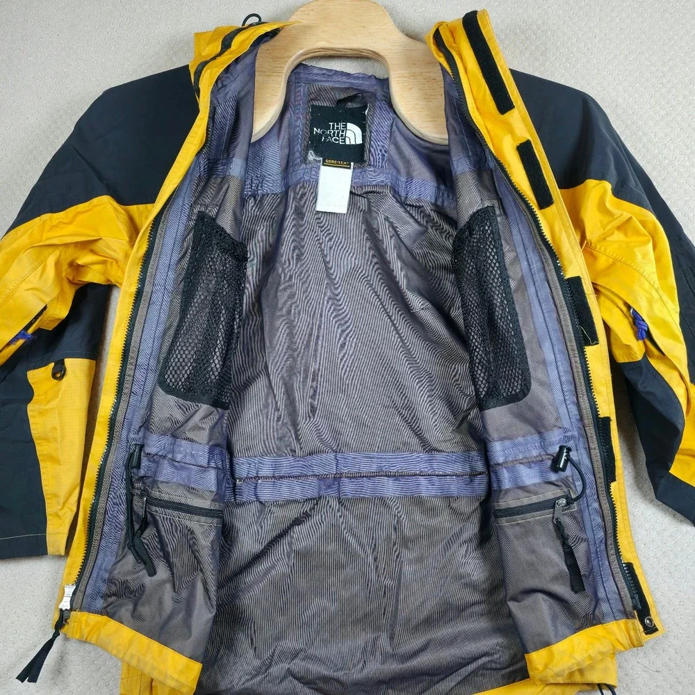 The North Face Goretex Jacket Size Small Yellow Black‎ Vintage Outdoors Gorpcore
